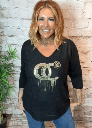 CeCe V-neck jumper best fits 12-20