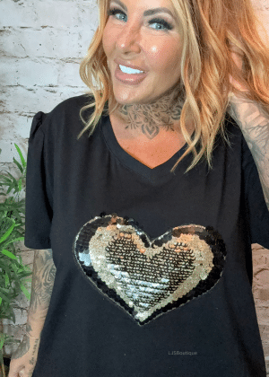 Lovable V-neck t-shirt best fits 16-24