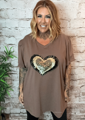 Lovable V-neck t-shirt best fits 16-24