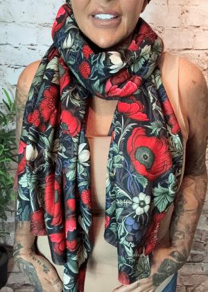 863 poppy and berry scarf