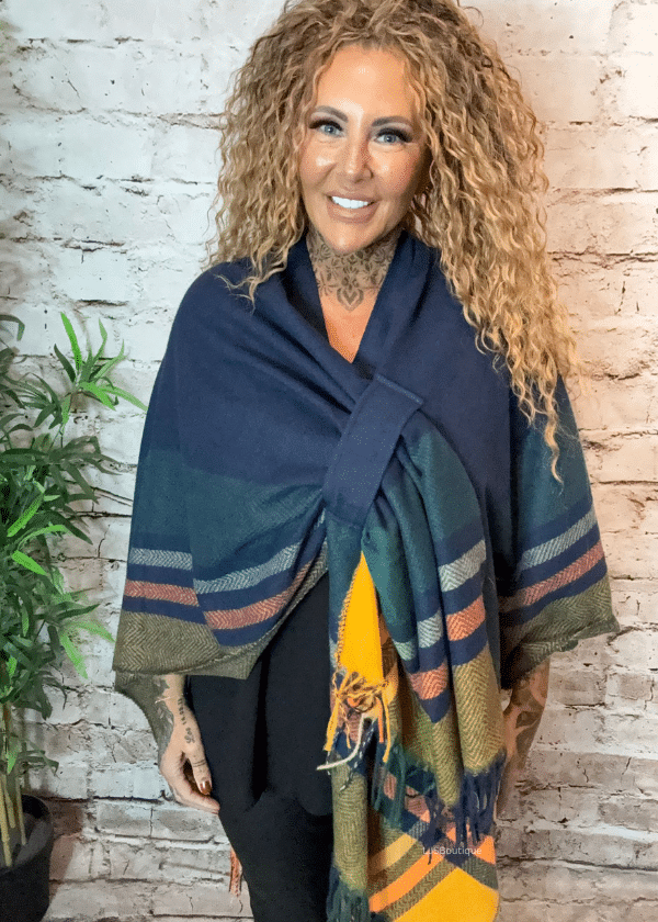 Blue Tartan shawl - Image 3