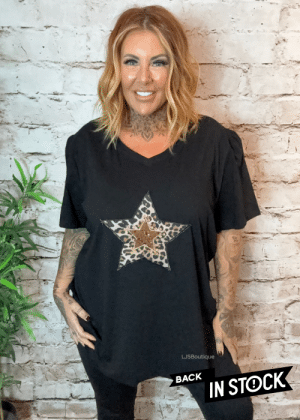 Star V-neck t-shirt best fits 16-24