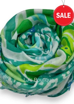 Lilly blooms scarf