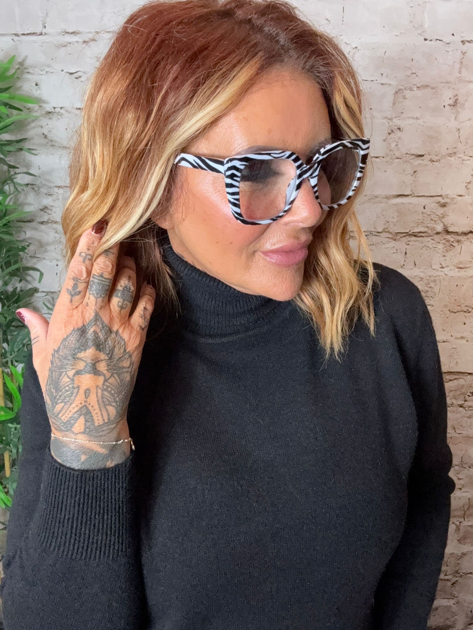 Henley Stripe ECO Friendly Reading Glasses Backorder - Image 2