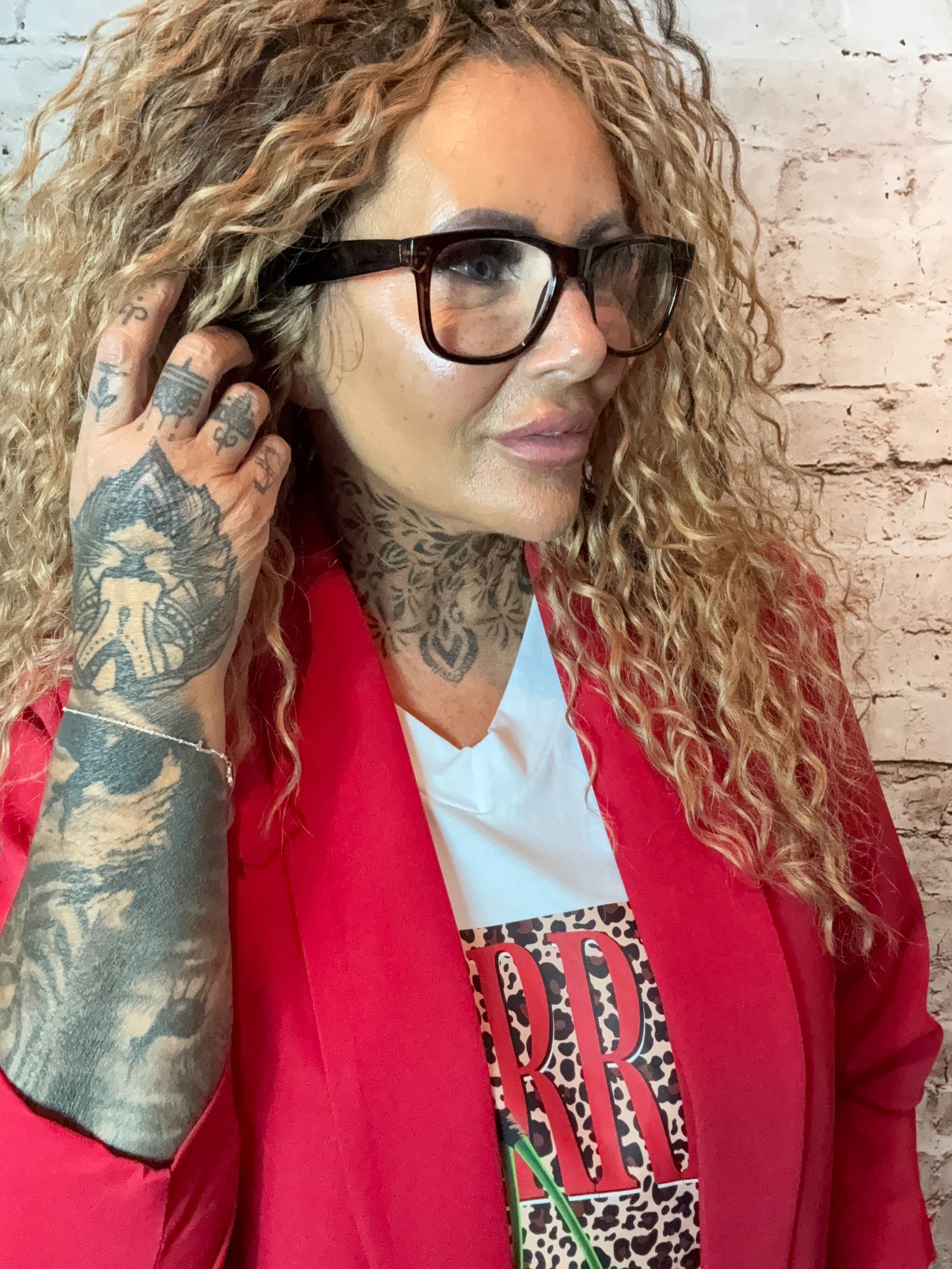 Cork Tortoise Reading Glasses (Back Order) - Image 4