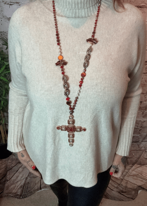 905 red cross necklace