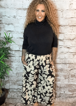 Tamara wide leg trousers best fits 14-22