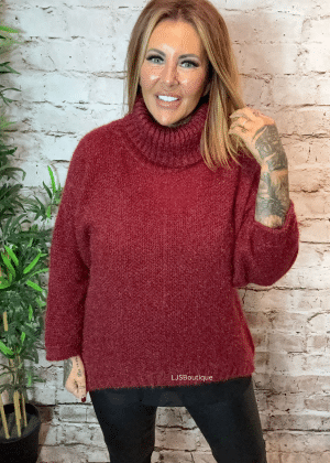 Ivy turtle neck jumper best fits 14-22