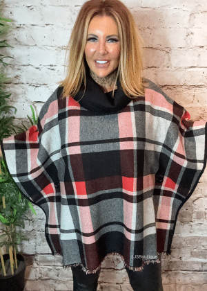 Monica poncho best fits  16-22