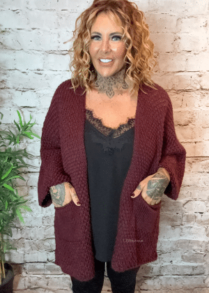 Clarissa cardigan best fits 16-26