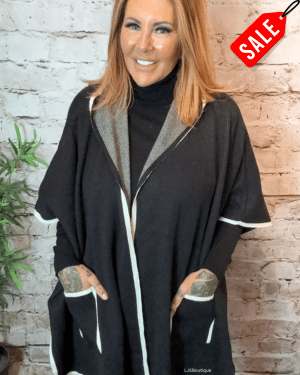 Lindsay Hooded Poncho (one size fits all)