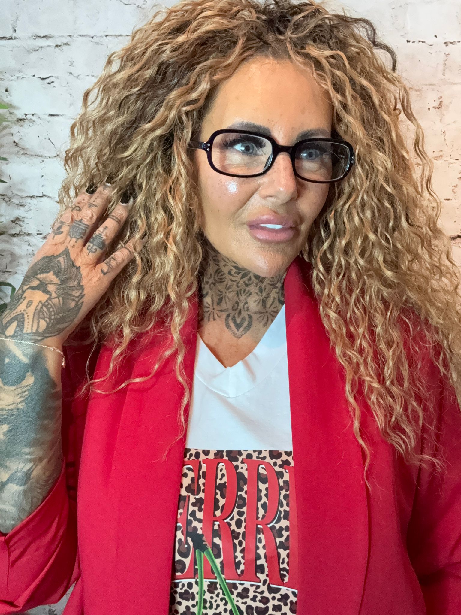 Paris Dusk ECO Friendly Reading Glasses (Back Order) - Image 3