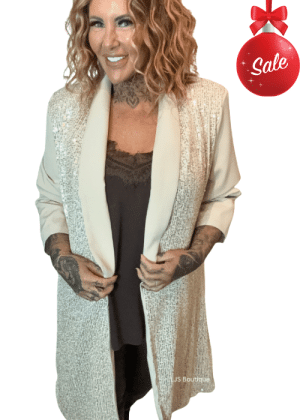 Jazmin Longline blazer best fits 14-22 NO RETURNS ON SALE ITEMS