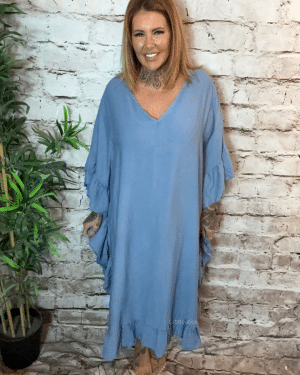 Lynn dress best fits 18-26