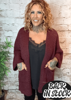 Clarissa cardigan best fits 16-26