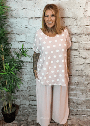 Rita 2 piece outfit best fits 16-24