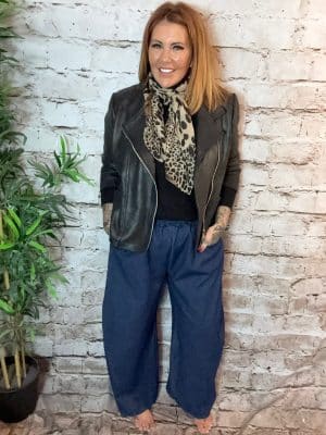 Long Barrel leg denim pants best fits 16-24