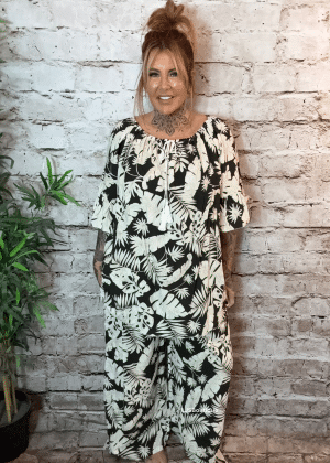 Rebecca 2 piece outfit 16-26