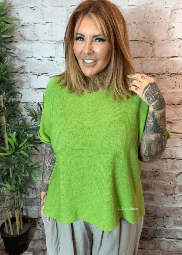 Donna top best fits 14-22