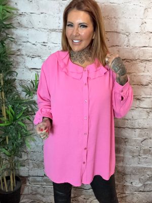 Dora Blouse best fits 16-24