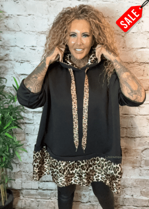 Sassy Hoodie best fits 16-24