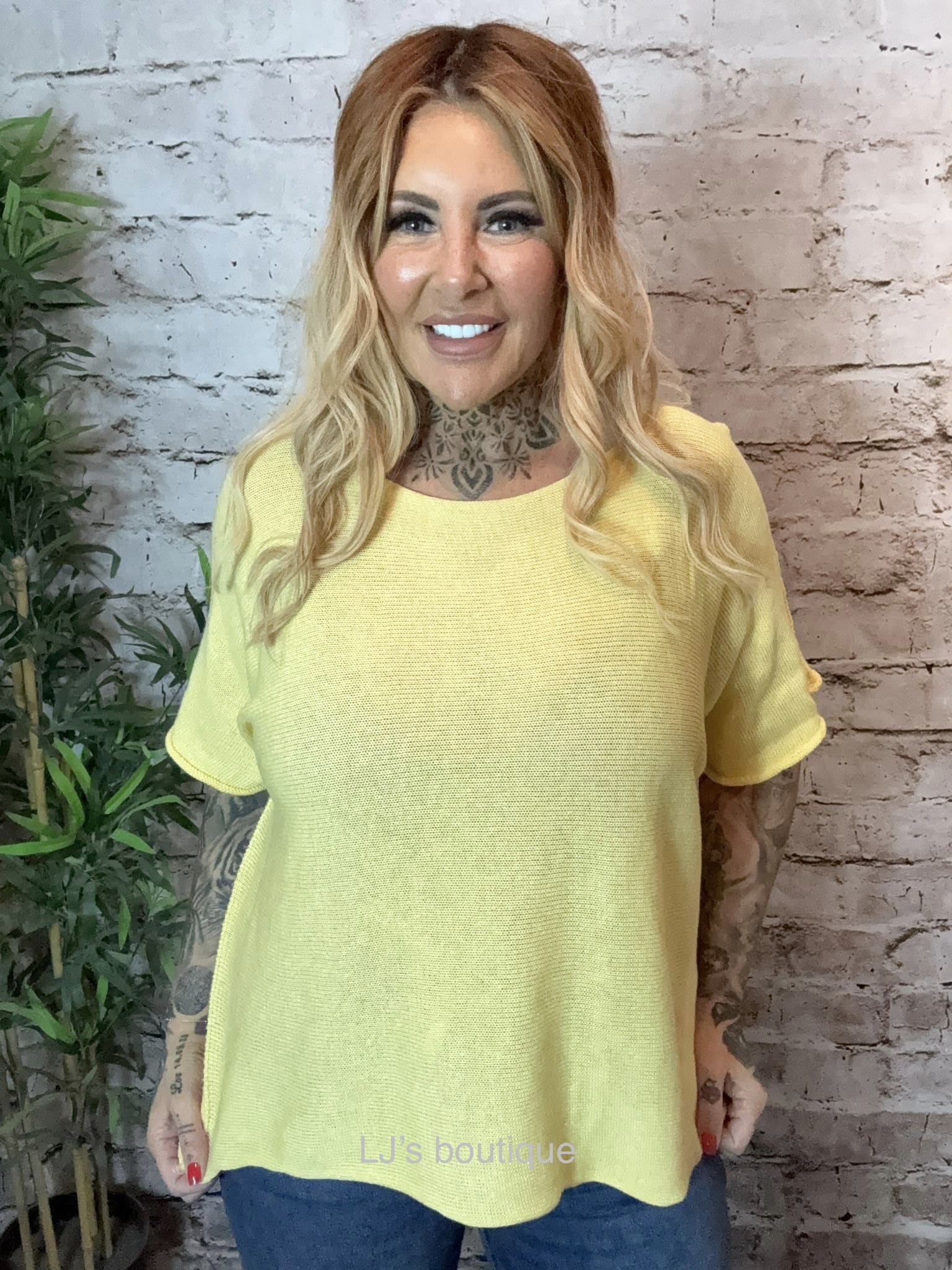 Donna top best fits 14-22 - Image 5