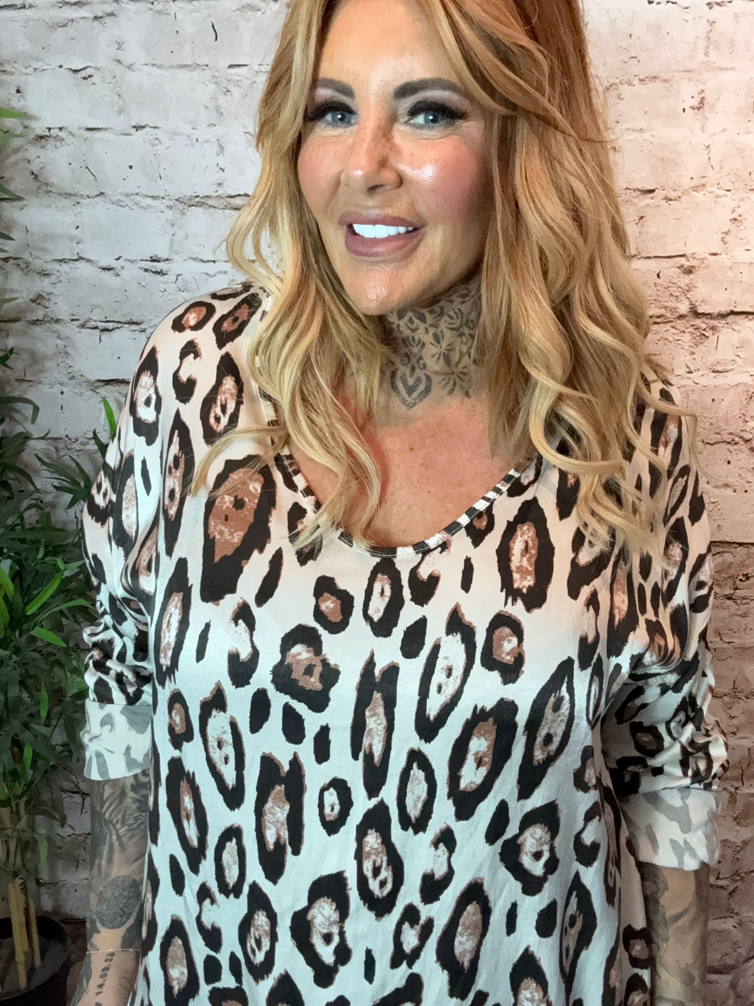 Katniss Leopard Print Top Best Fits 14-22 - Image 5