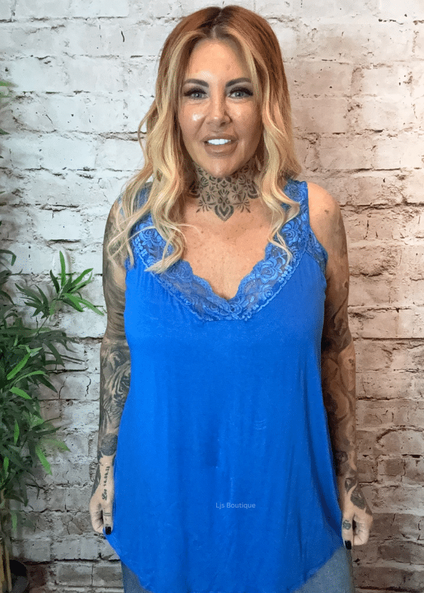 Camilla vest top best fits 16-24 - Image 5