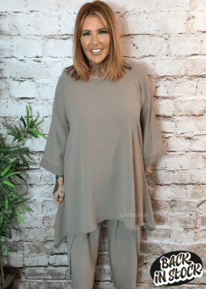 Bessie 2-Piece lounge set - best fits 16-24