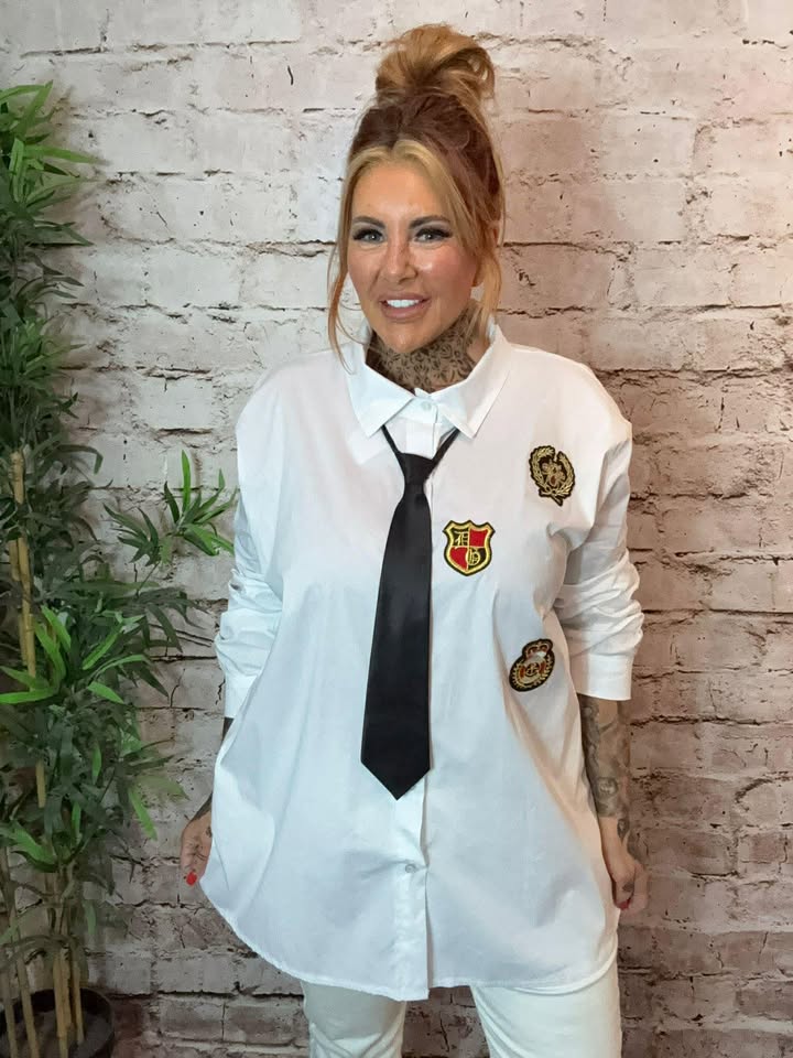 LARGER Otto tie-shirt best fits 16-24 - Image 5