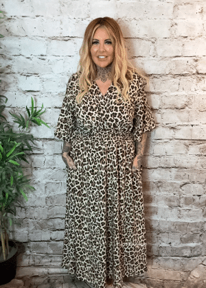 Mavis Leopard print dress best fits 14-22