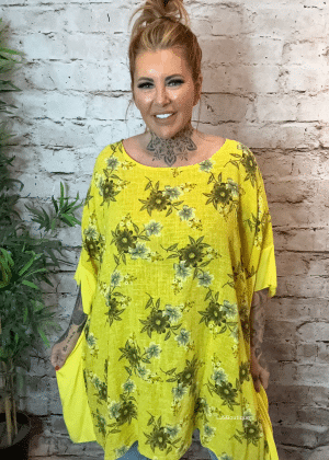 Meadow Kaftan top best fits 16-26