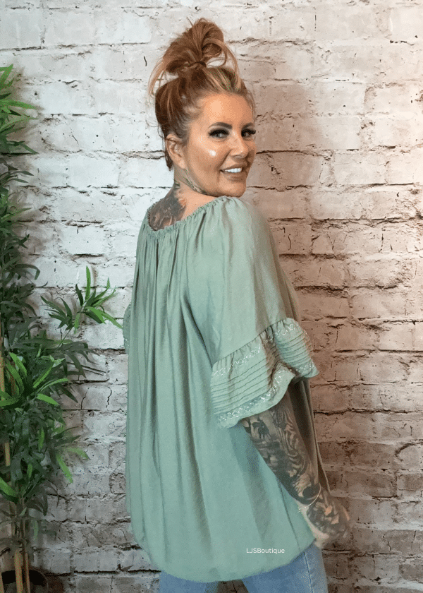 Elsie Bardot top best fits 16-26 - Image 6