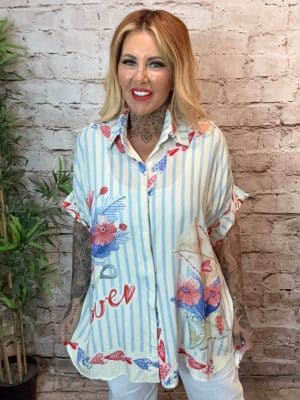 Florise Blouse best fits 16-26