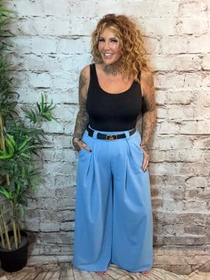 Victoria wide leg trousers best fits 12-18