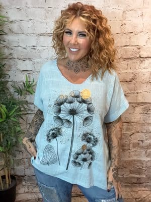 Cassandra batwing top best fits 14-22