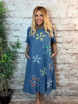 Greta denim dress best fits 12-18