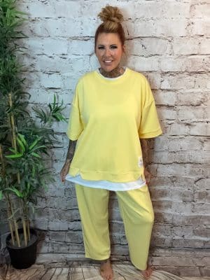 Erin 2-piece set best fits 16-24