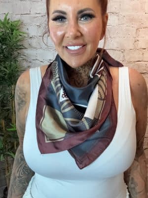A552 Red wine scarf