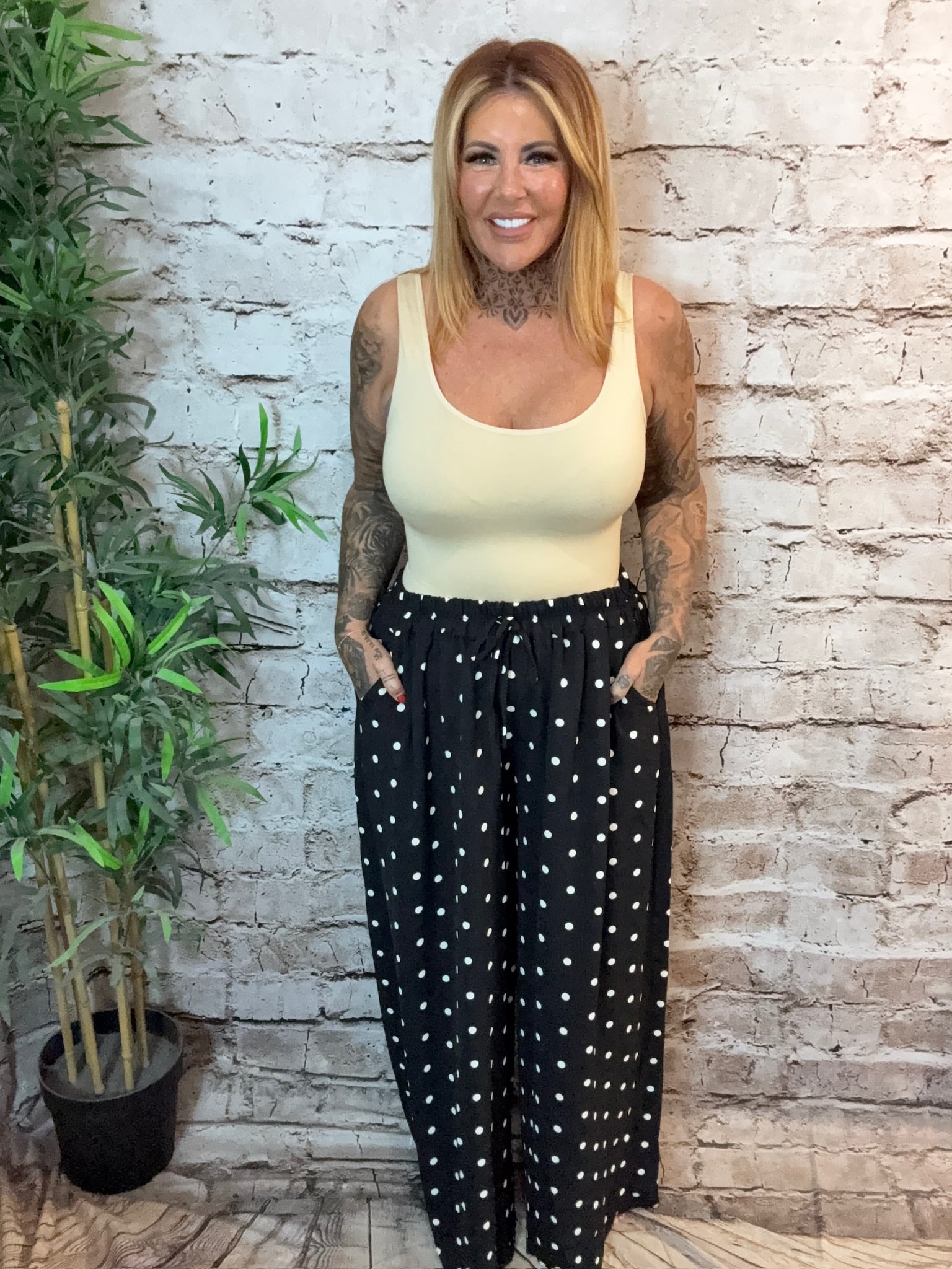 Emma spotty wide leg trousers 16-24