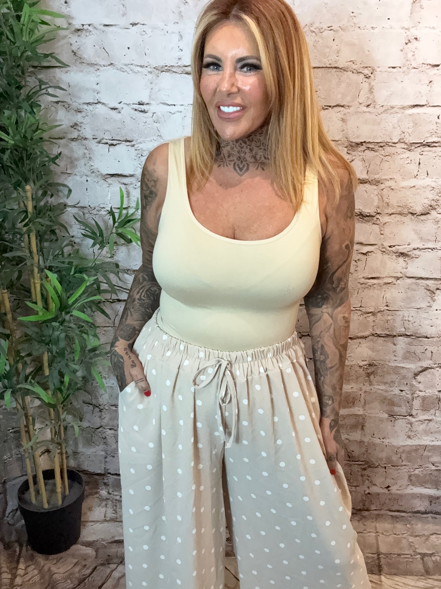 Emma spotty wide leg trousers 16-24 - Image 5