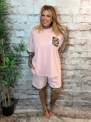 Kayla 2-piece set best fits 14-24
