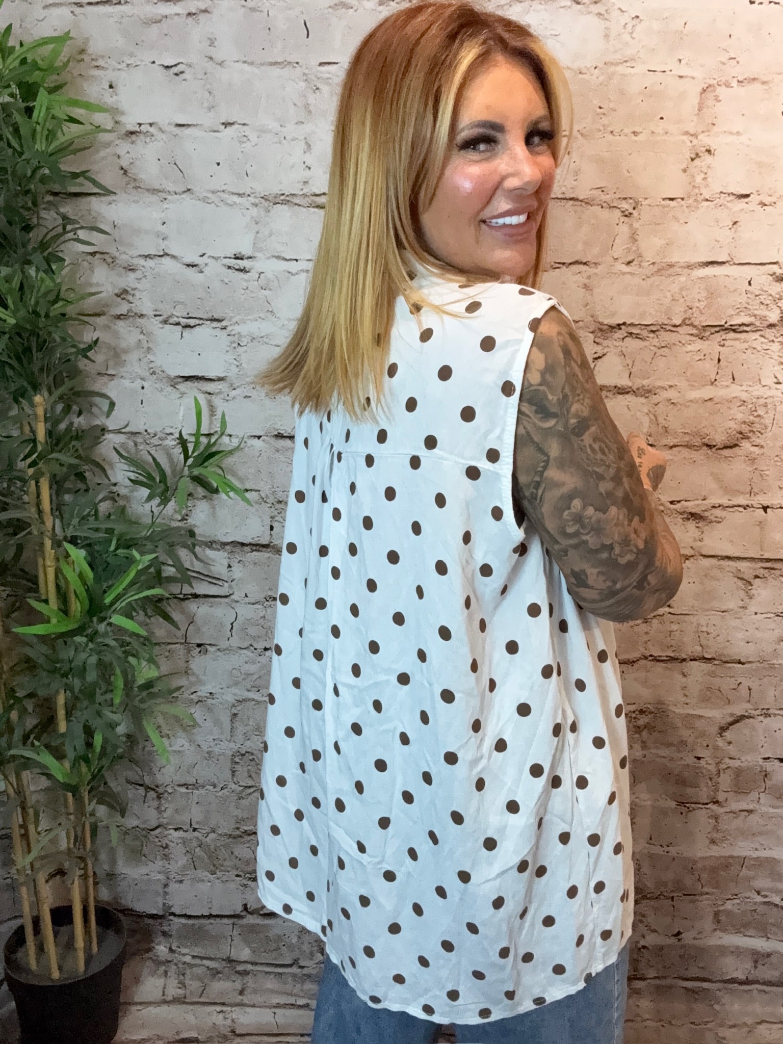 Orla Spotty top Best fit 14 - 22 - Image 3