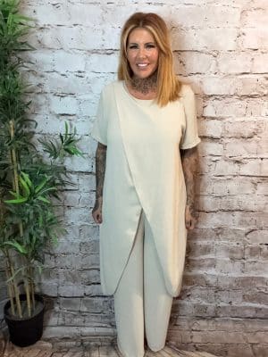 Sasha 2-piece set best fits 12-18