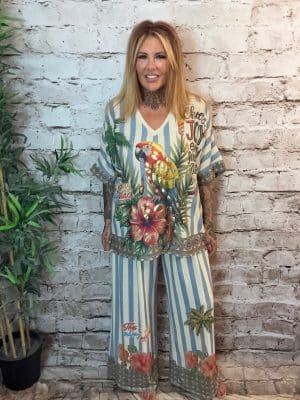 Paradise two piece set Best fits 16-24