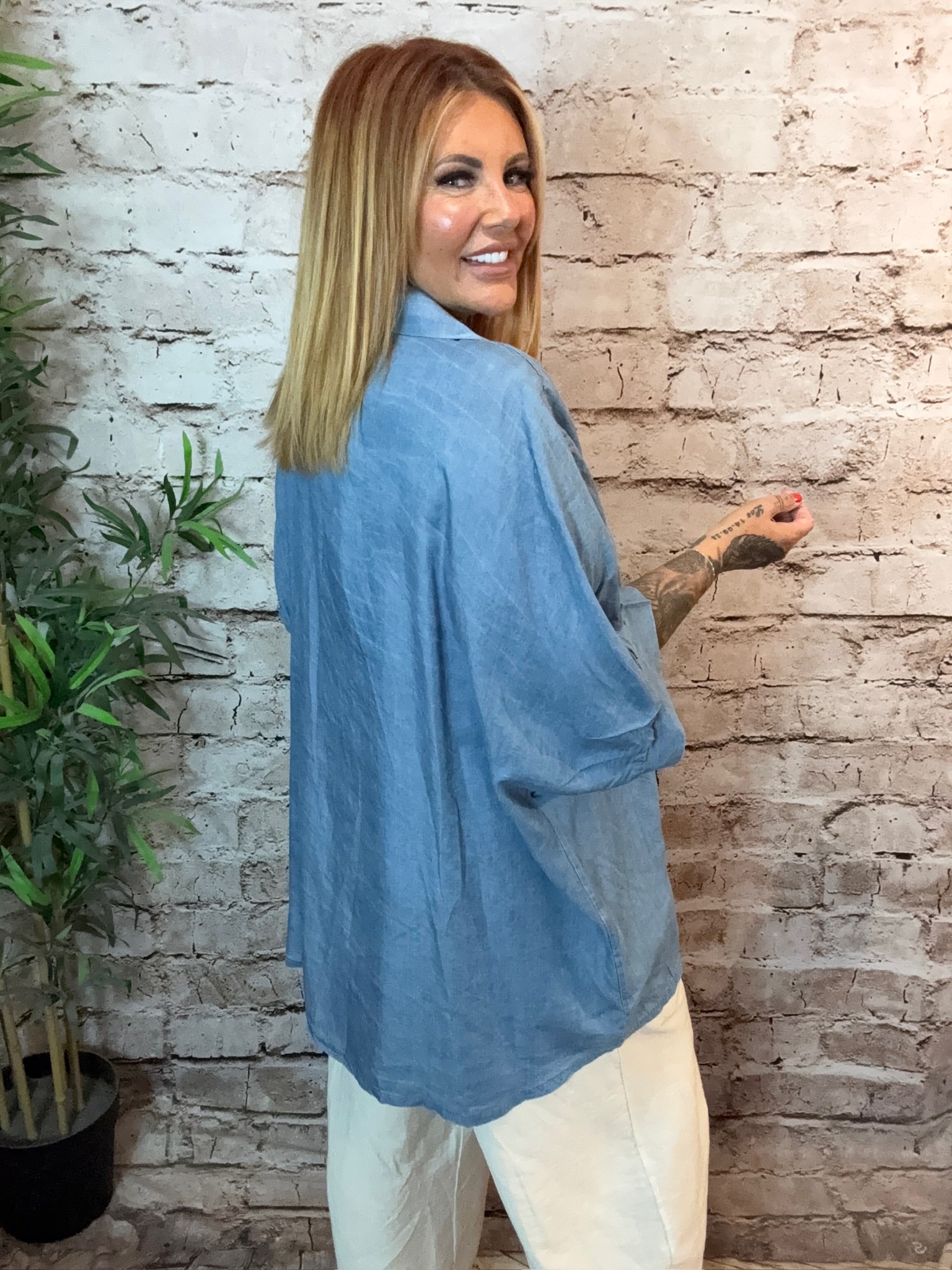Clara denim shirt Best fits 16 - 24 - Image 3