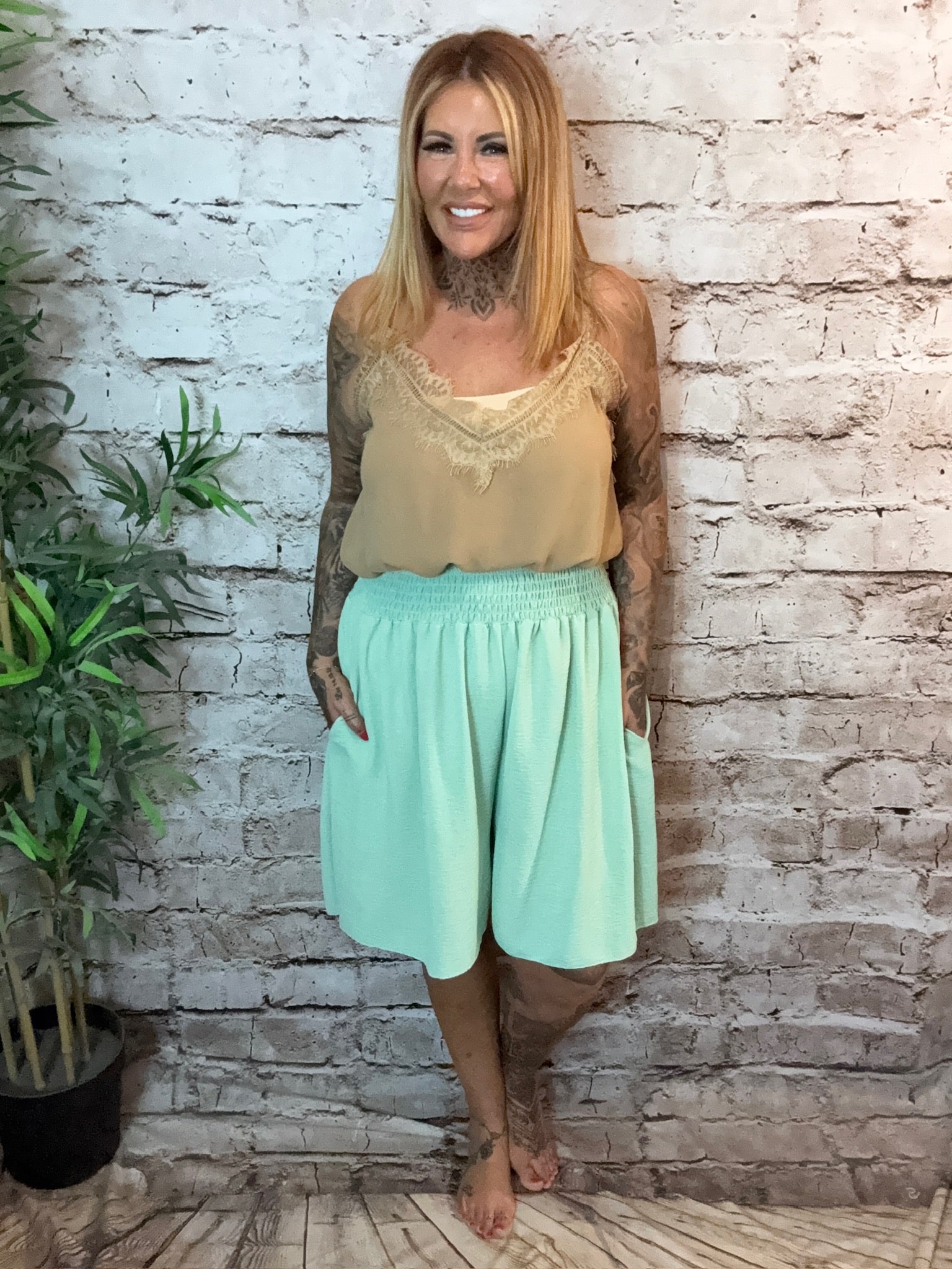Roma shorts Best fits 16 - 24 - Image 9