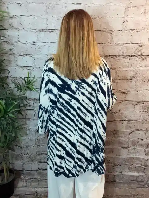 Tie Dye SHORT JACKET Best fits 14-24 - Image 7