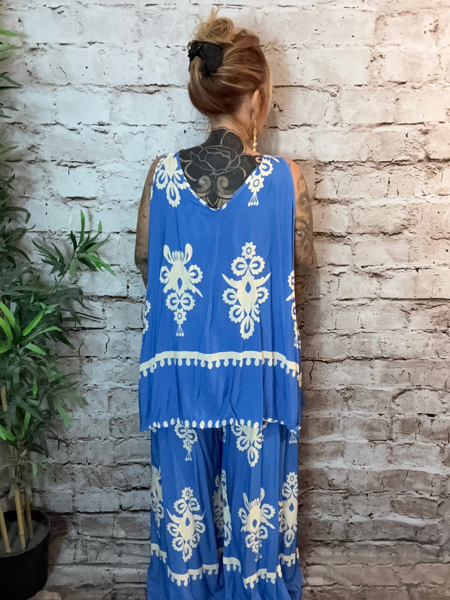 Tilda Two Piece Best Fits 16 - 24 - Image 2