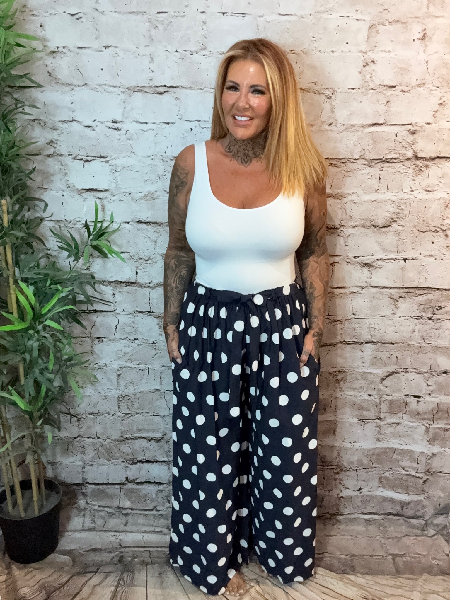 Alyson Spotty Wide Leg Trousers Best Fits 16-24 - Image 7